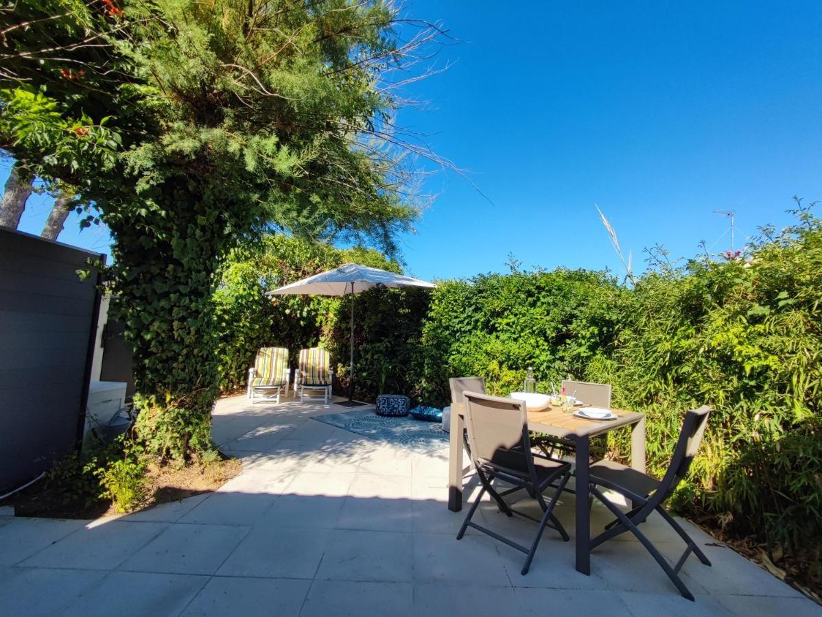 L'Ousto - Studio Avec Magnifique Terrasse A 5 Min De Cassis Roquefort-la-Bédoule Eksteriør billede